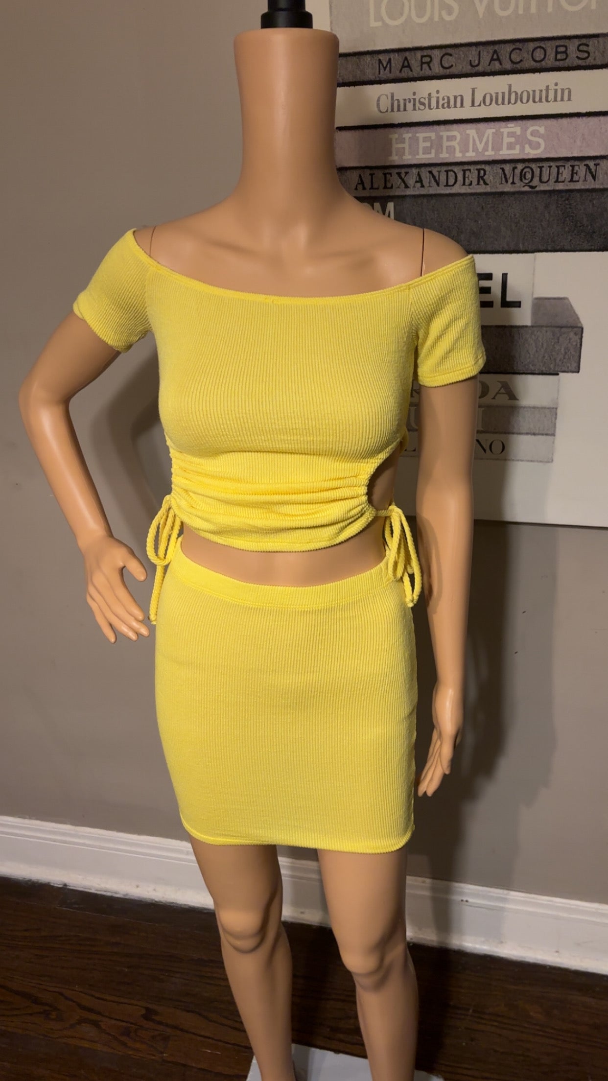 Snatched & Simple Skirt Set (Yellow)