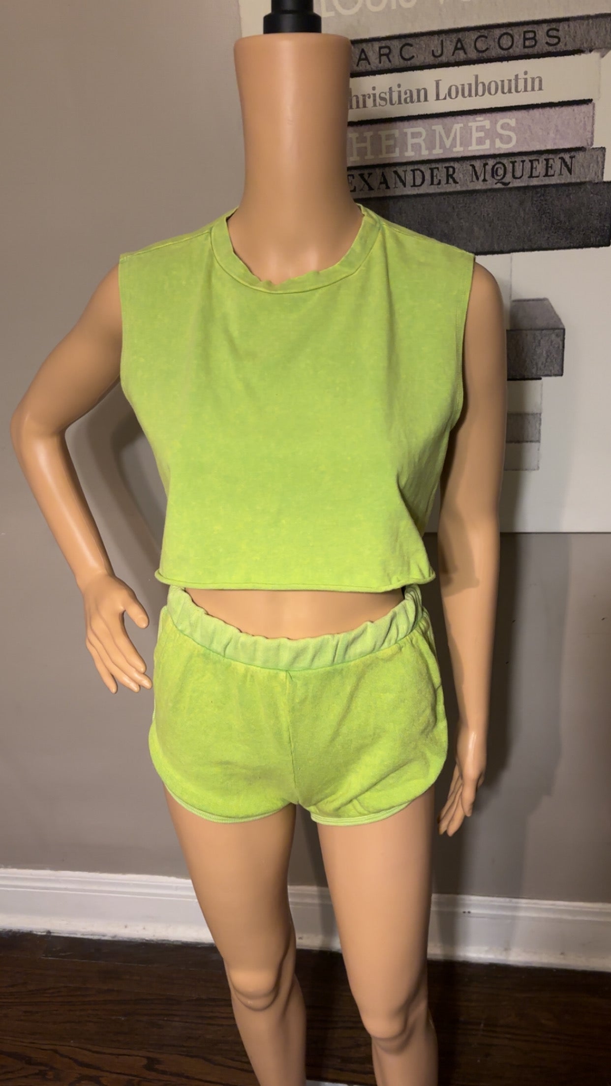 Lime Luxe Chill Set